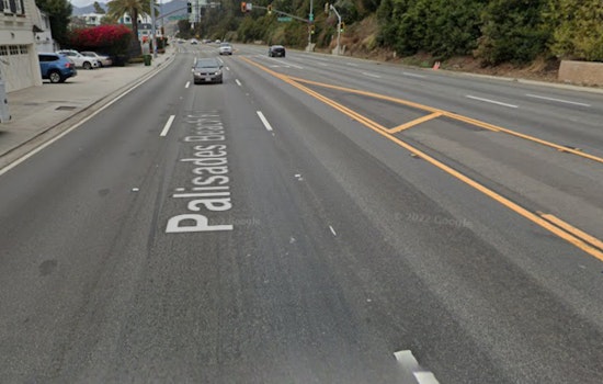 Santa Monica Lifeguard Assaulted by Man Armed with Metal Rod, PCH Closed During Arrest