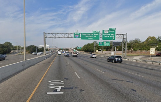School Bus Skids on Wet Loop 410 Near North Star Mall in San Antonio, No Injuries Reported