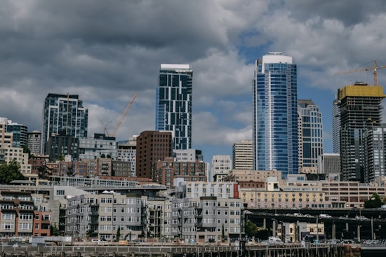 Seattle Braces for Showers and Cool Temps as NWS Forecasts Wet Week Ahead