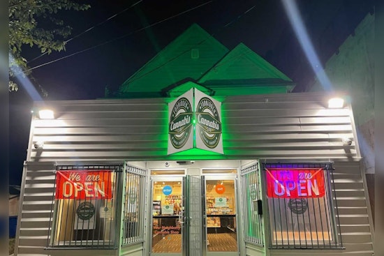 Seattle Cannabis Store Incurs Major Losses in Late-Night Smash-and-Grab Burglary