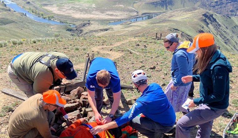 Seattle Hiker Rescued After Sustaining Leg Injury in Yakima River Canyon Mishap