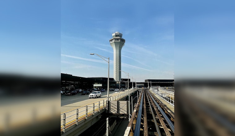 Senators Durbin and Duckworth Back Mayor Johnson's O'Hare Terminal Overhaul in Chicago