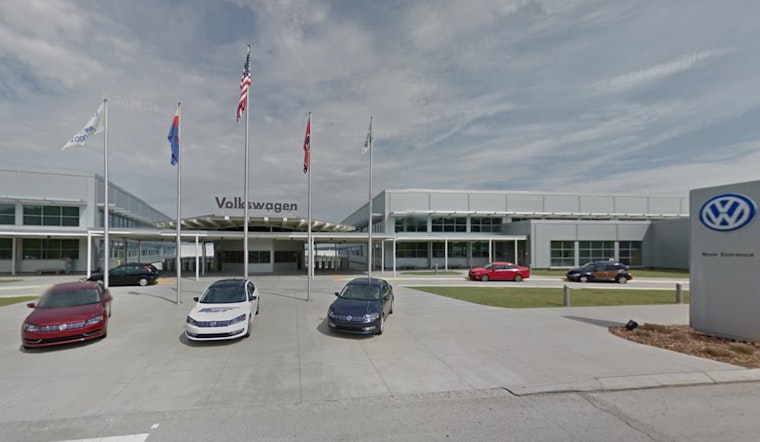 Southern Governors Warn Volkswagen Tennessee Workers Against Union Vote as UAW Eyes Expansion