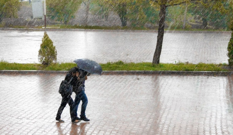 Stormy Morning in Boston Brings Heavy Rain and Strong Winds, Clearer Weekend Ahead