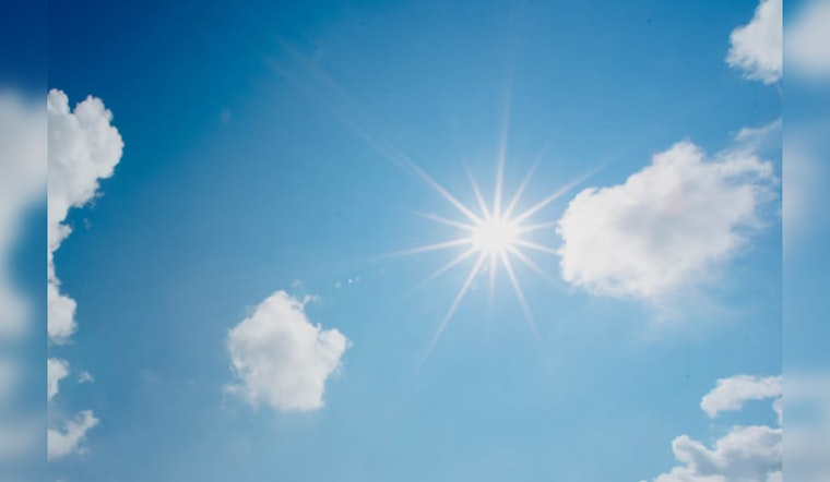 Sunny Start in Seattle with Higher Temps on the Horizon Before Rain Showers Set In
