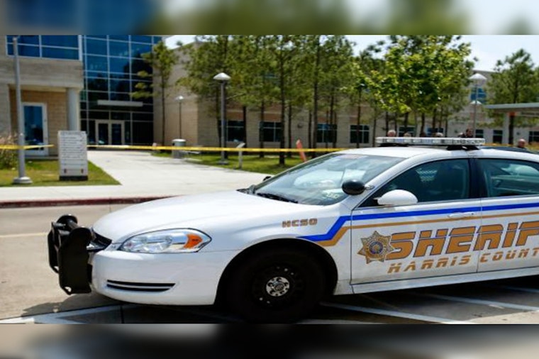 Suspect in Houston Murder Apprehended, Harris County Sheriff Investigates Shooting at Multi-Vehicle Crash