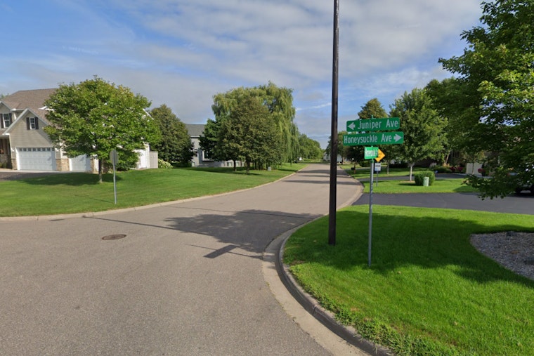 Teen Duo Accused of Mail Theft in Late-Night Spree, Arrested by Police in Suburban Neighborhood