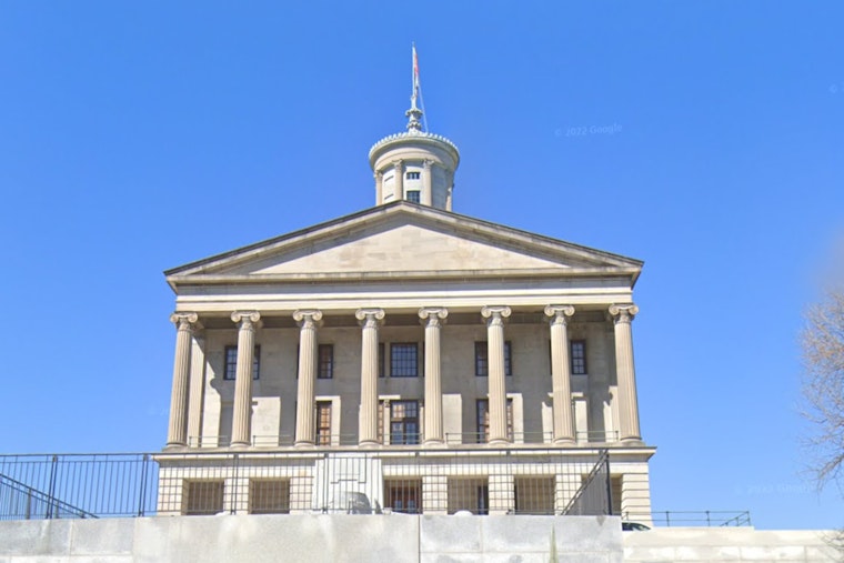 Tennessee Senate Passes Bill Prohibiting Adults from Assisting Minors in Out-of-State Abortions Without Parental Consent