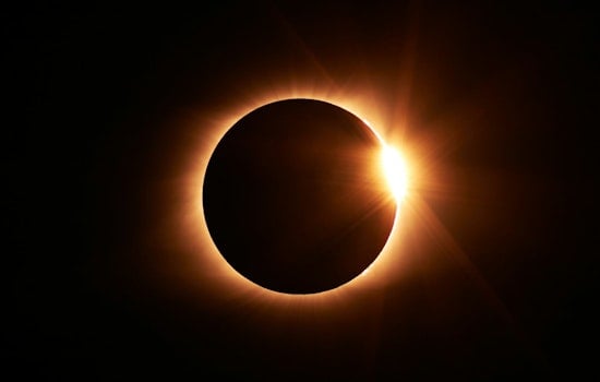 Total Solar Eclipse Mesmerizes from Mexico to Canada, Leaving Mesa in Partial Dark