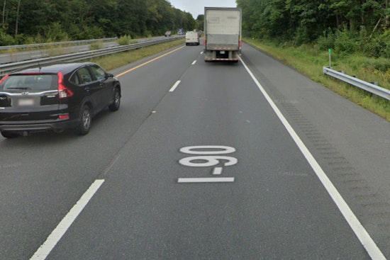 Traffic Delays on I-90 East in Brimfield as Two Tractor-Trailers Collide, Closing Right Lane