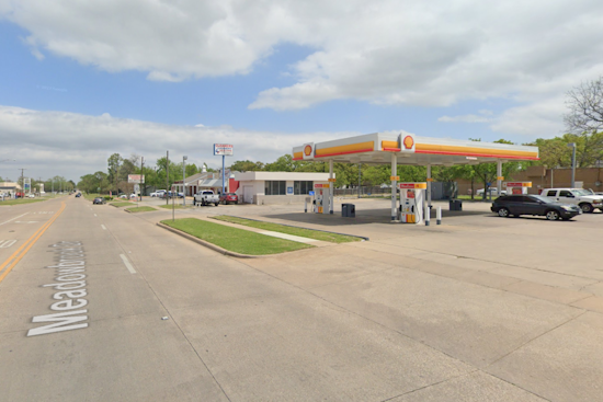 Two Separate Shootings in Fort Worth Leave One Man Hospitalized, Suspects at Large