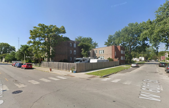 Two Women Wounded in South Side Chicago Shooting, Gunman at Large