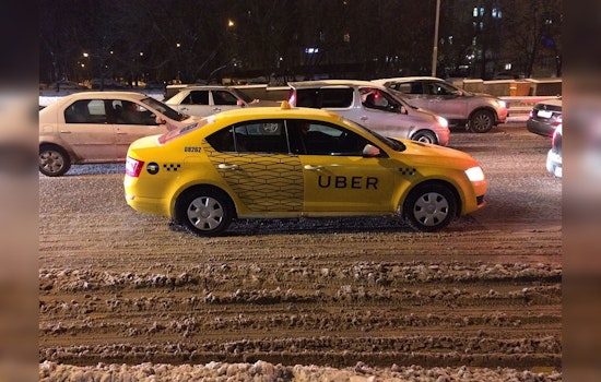 Uber Shifts Gears in Chicago, Integrating Traditional Taxis into App Amid Mixed Reactions