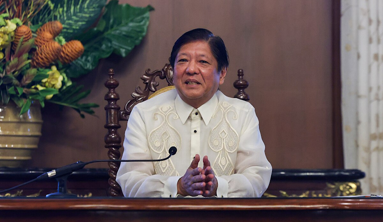 U.S. Reaffirms Defense Commitment to Philippines Amidst South China Sea Tensions