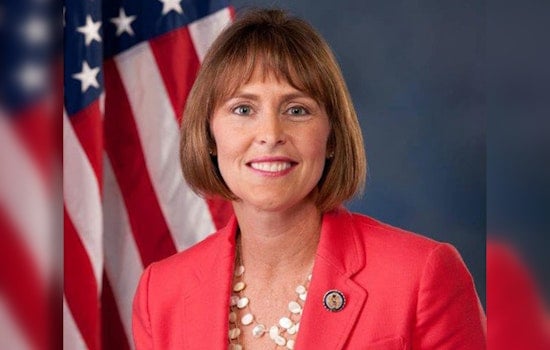 U.S. Rep. Castor Accuses Florida Gov. DeSantis of Illegally Cutting Health Coverage for 22,576 Children