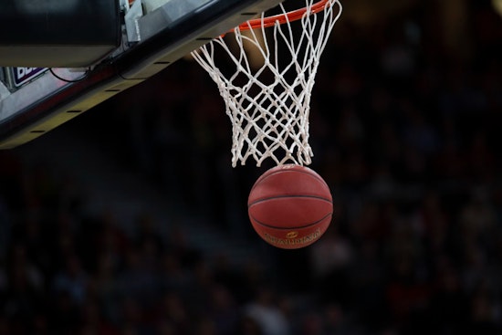 Victor Wembanyama's Late Block Secures San Antonio Spurs' Comeback Win Over New Orleans Pelicans