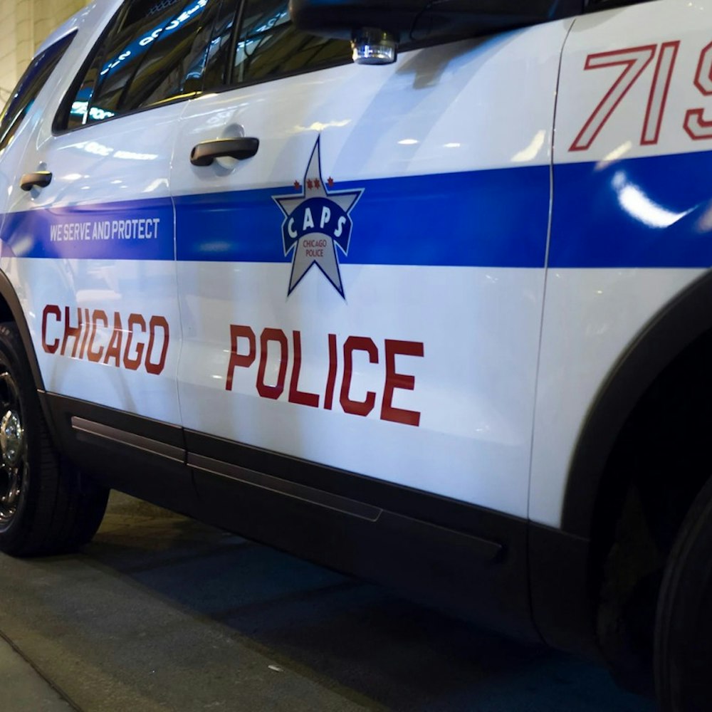 Violent Robbery Spree Strikes Downtown Chicago, Multiple Victims Hospitalized in Overnight Crime Wave