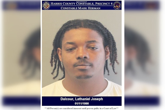 Wanted Felon Lathaniel Dalcour Arrested During Traffic Stop in North Wayside for Evading, Weapon Charges