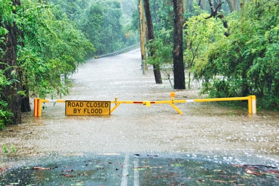 Washington D.C. and Neighboring Cities Face Coastal Flood Advisory Amidst Scattered Showers