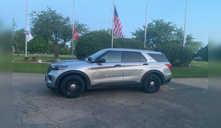 Wisconsin Man Found Dead in Submerged Truck in Des Plaines River Near Gurnee