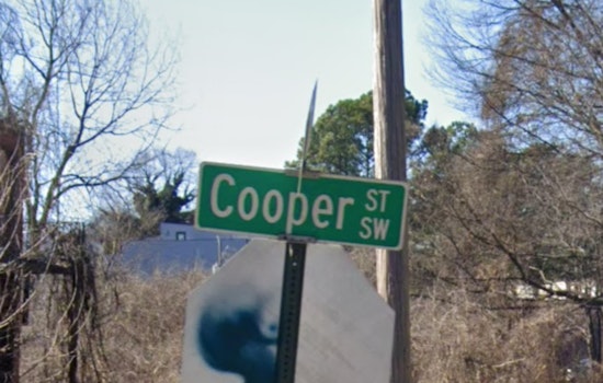 Woman Critically Injured in Shooting on Cooper St SW, Atlanta Police Seek Answers