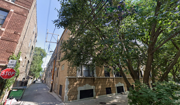 Woman Shot in Leg While Walking Dog in Chicago's Uptown Area, Police Seek Public's Help