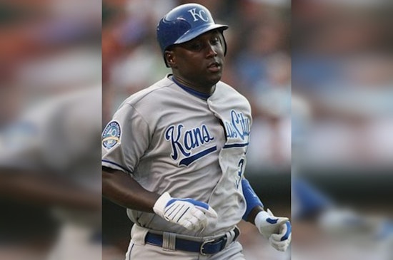 Ex-MLB Shortstop Yuniesky Betancourt Among Four Charged in Miami-Dade Insurance Fraud Scheme