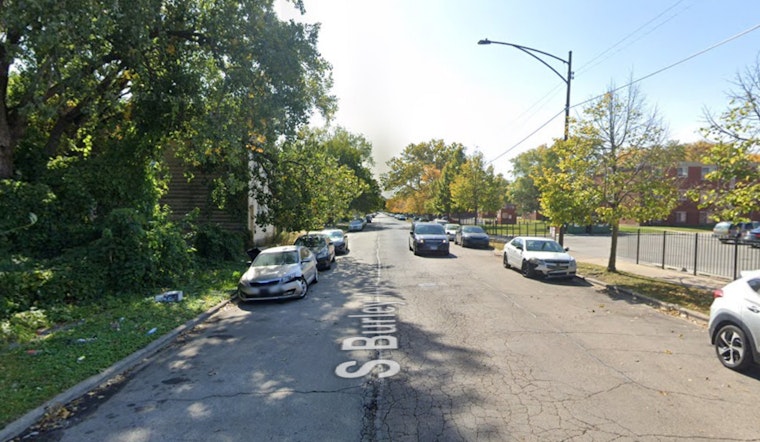 12-Year-Old Boy Shot in Leg While Riding Bike in Chicago's South Side, No Suspects in Custody