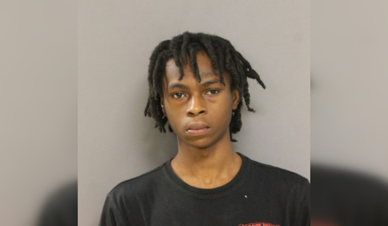 18-Year-Old Charged With Aggravated Vehicular Hijacking, Armed Robbery in Chicago