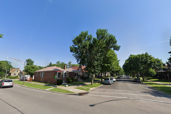 21-Year-Old Woman in Custody After Teen Shot During Argument in Chicago's Roseland