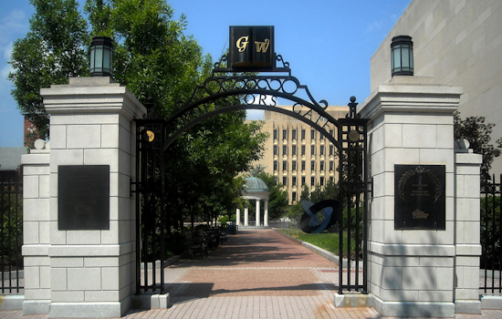 33 Arrested at George Washington University's Pro-Palestine Demo Amid Police Clashes and Calls for Administrative Resignation