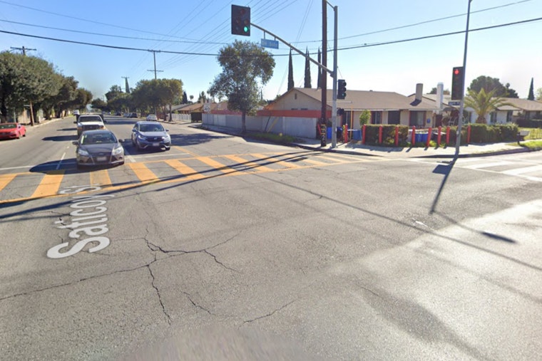 7 Hospitalized Following 3-Vehicle Collision During Rush Hour in Winnetka, Los Angeles