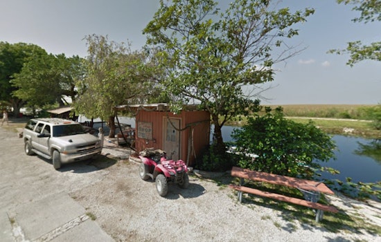 8 Hospitalized Following Airboat Crash at Everglades Wildlife Management Area in Broward County