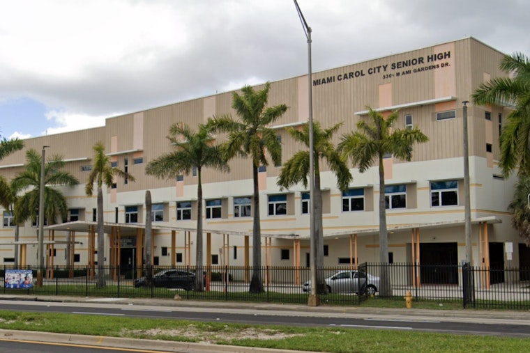 86 Achieve Miami Scholars Celebrated at Hialeah Senior Send-Off, Ready for College and Beyond
