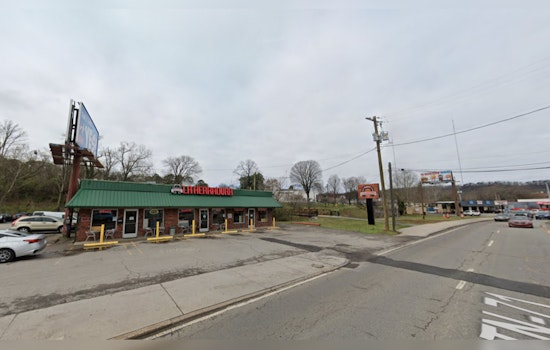 Knoxville Woman Faces DUI, Hit-and-Run Charges After Crashing into Broadway Restaurant