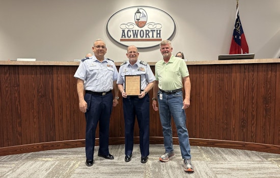 Acworth City Council Honors Coast Guard Auxiliary with Proclamation During National Safe Boating Week