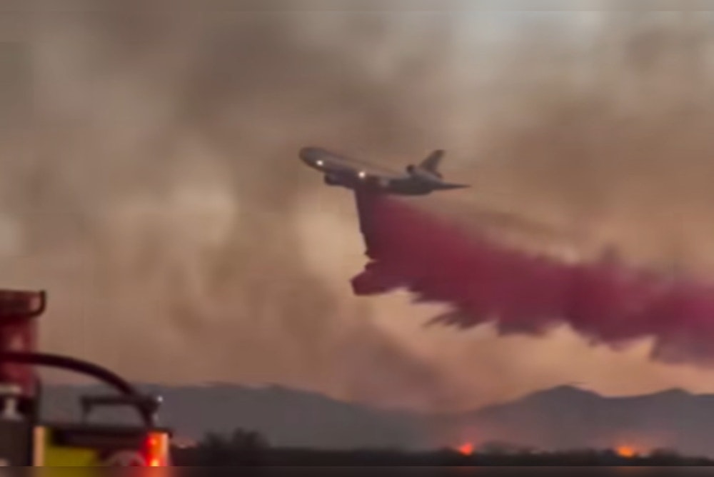 Aerial Giant DC-10 Tanker Joins Fight Against Arizona Wildfires, Delivers Critical Support From the Skies