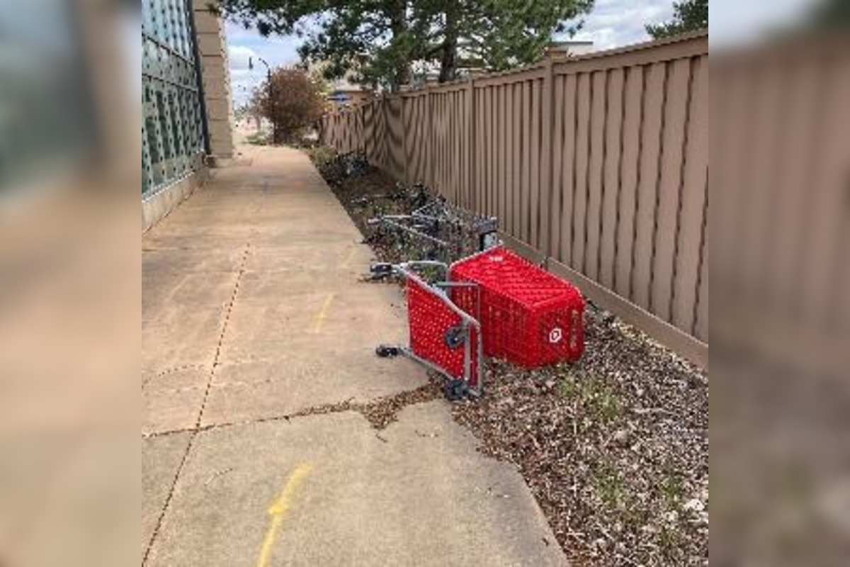 Apple Valley Calls on Citizens to Report Stray Shopping Carts Clogging