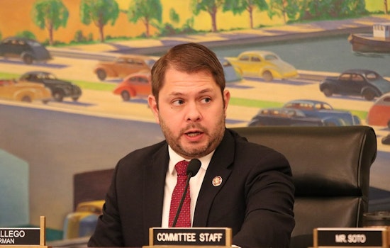 Arizona Congressman Ruben Gallego Champions Airline Transparency and Cash Refunds for Travelers with New ETA Act