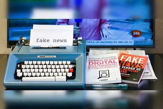 Arizona Election Officials and Media Train Against AI Misinformation Ahead of November Elections