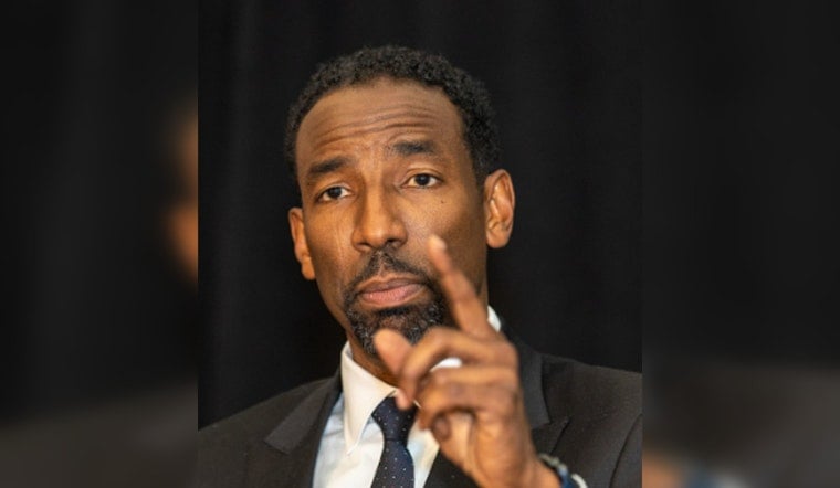 Atlanta Mayor Andre Dickens Ignites $500K Investment into Clean Energy Future