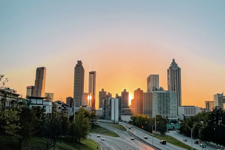 Atlanta Set for Sunny Days Ahead with Late-Week Showers and Seasonal Warmth on the Horizon
