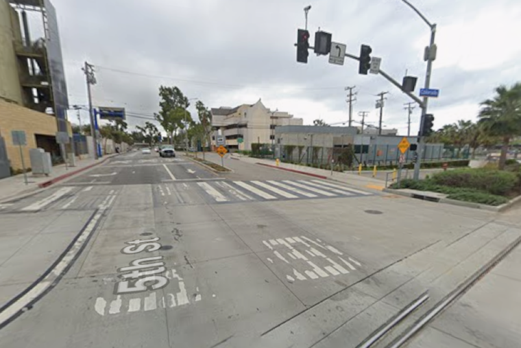 Bomb Scare Disrupts Santa Monica: Bomb Squad Neutralizes Threat, FBI Joins Investigation