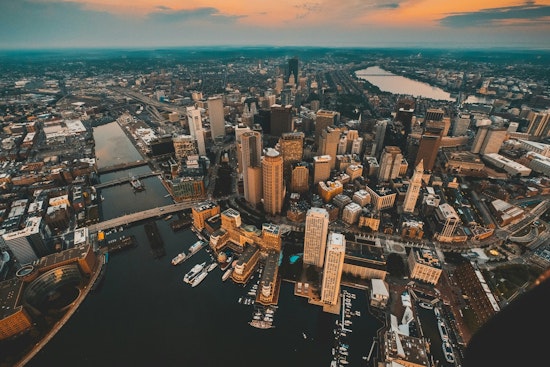 Boston Experience Weather Rollercoaster as Temperatures Swing from High 50s to 80 with Mixed Sun and Showers Ahead