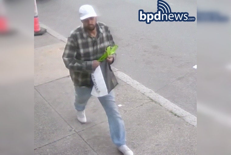 Boston Police Seek Publics Aid To Identify Suspect In Roxbury Armed 2347