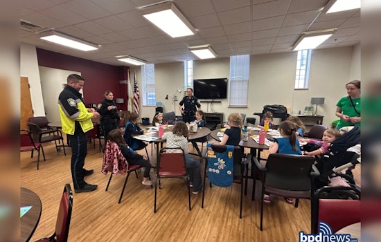 Boston Police Swap Patrol for Playtime in Community Outreach to North End Daisy Troop