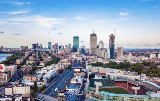 Boston Weekend Weather Mix: Sunny Start Yields to Overcast Skies and Rain Threats
