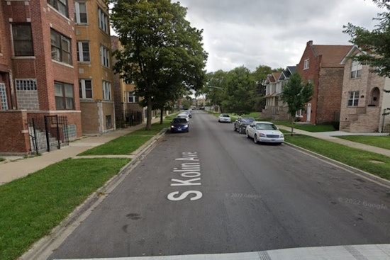 Boy, 14, Critically Wounded in Shooting on Chicago's West Side; Police Seek Suspect