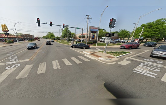 Brazen Smash-and-Grab Liquor Store Burglaries Strike Chicago's Far South Side