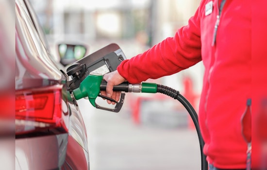 California's Potential Oil Profit Cap May Drive Up Arizona Gas Prices, Officials Warn